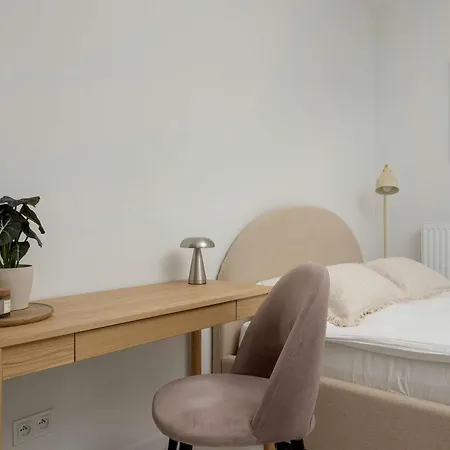 Exceptional For 2 People By Renters 아파트 브로츠와프