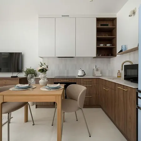 아파트 Exceptional For 2 People By Renters 브로츠와프